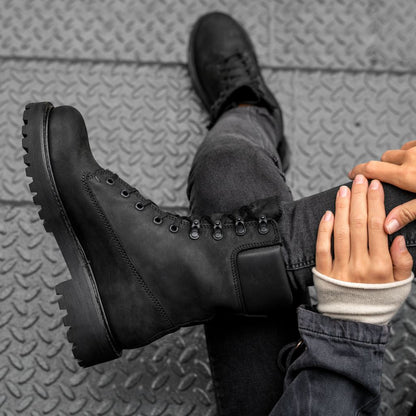 Women | Explorer | Black Matte 