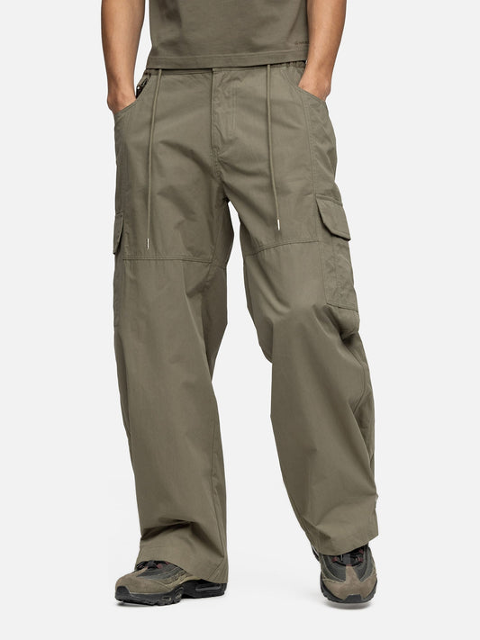 W8 CARGO MILITARY 